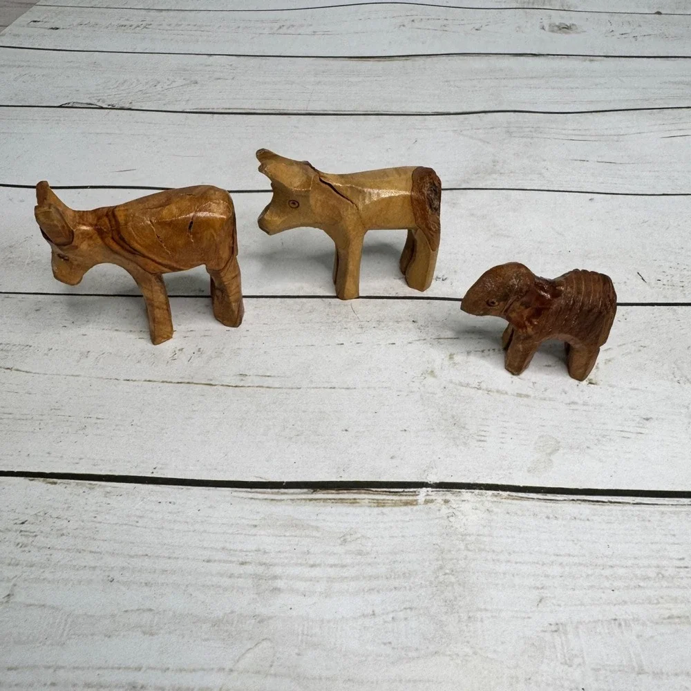 Hand Carved Wooden Nativity Scene 11 pcs Vintage christmas‎ Figures Mary Jesus